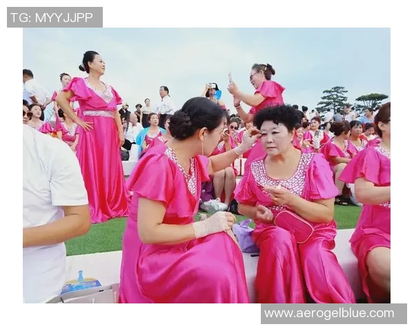 足球明星手账高清图片分享记录他们的精彩瞬间与成长历程 足球明星手账高清图片分享记录他们的精彩瞬间与成长历程